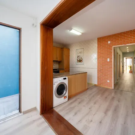 98 And Terrace * Aveiro