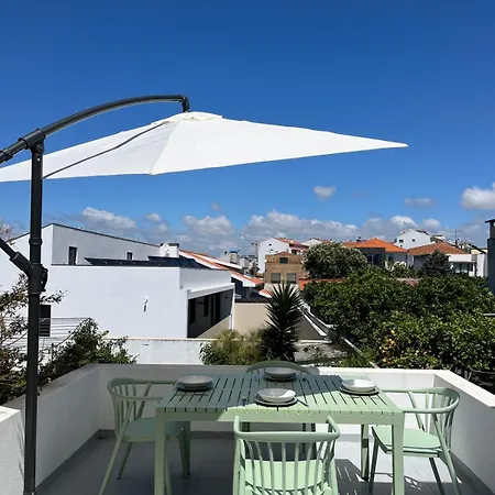 98 And Terrace 아파트
